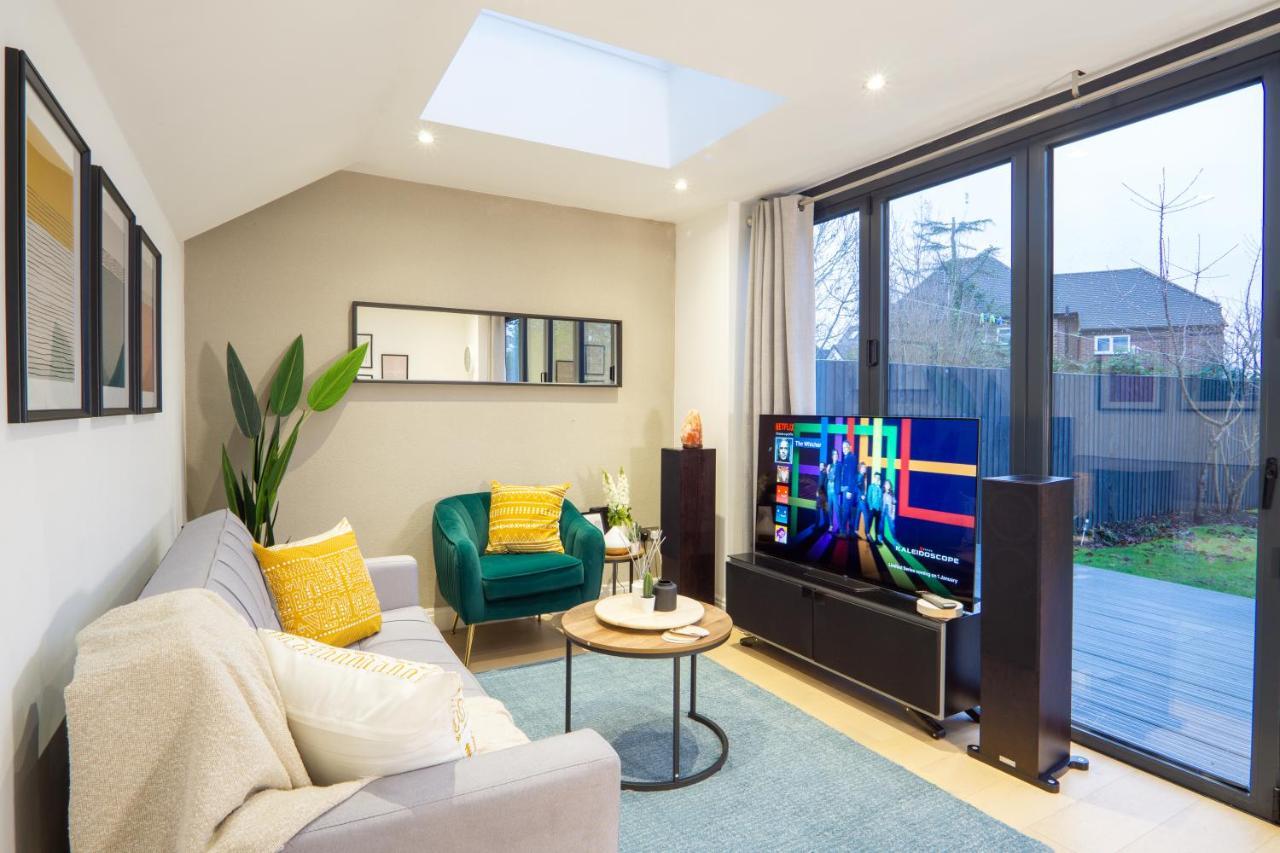 A Beautiful One Bedroom Flat With Garden & Parking Mill Hill Buitenkant foto